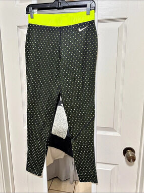 Nike Pro Polka Dot Leggings Polka Dot Athletic Leggings in Black & Yellow Size